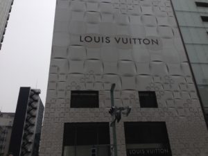 銀座Louis Vuitton